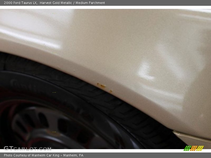 Harvest Gold Metallic / Medium Parchment 2000 Ford Taurus LX