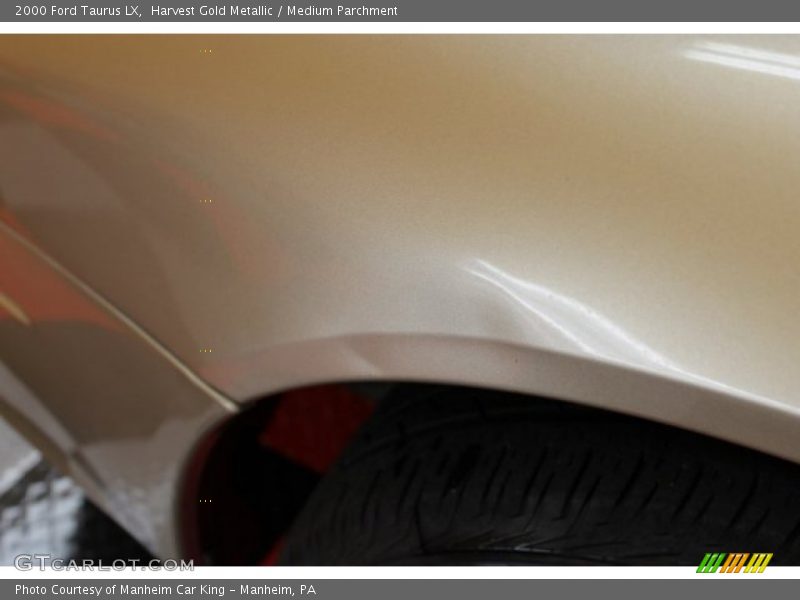 Harvest Gold Metallic / Medium Parchment 2000 Ford Taurus LX