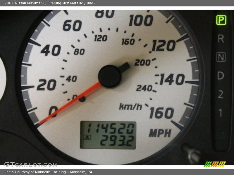 Sterling Mist Metallic / Black 2001 Nissan Maxima SE