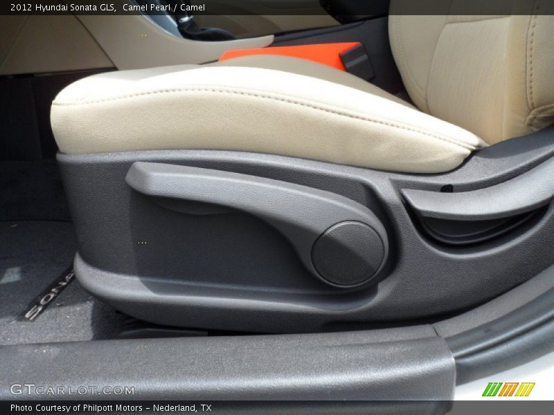 Camel Pearl / Camel 2012 Hyundai Sonata GLS