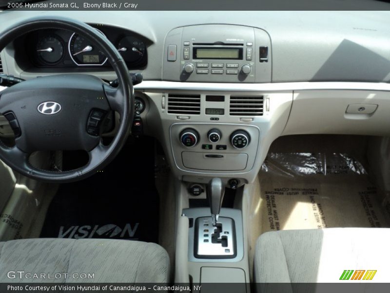 Ebony Black / Gray 2006 Hyundai Sonata GL
