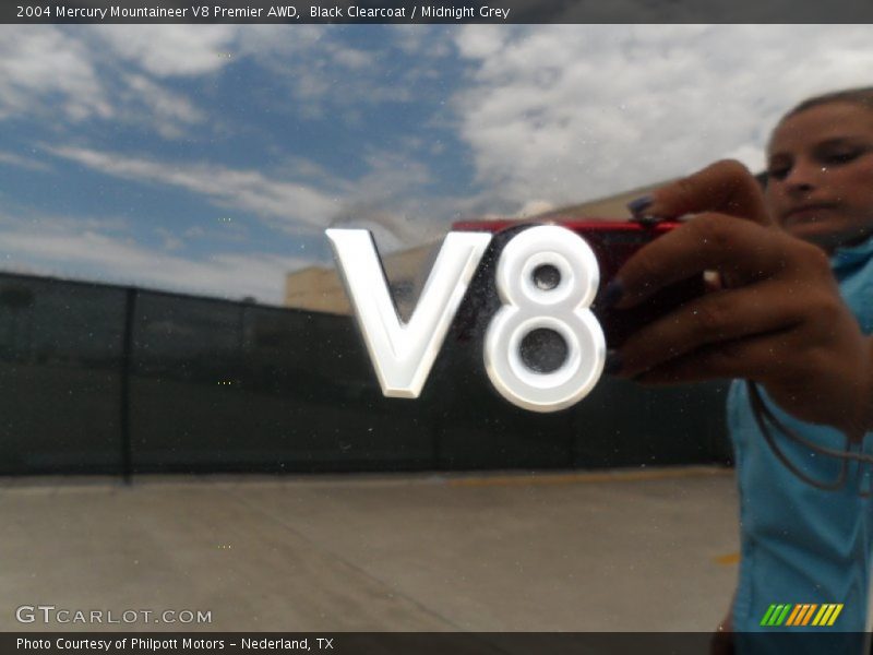 Black Clearcoat / Midnight Grey 2004 Mercury Mountaineer V8 Premier AWD