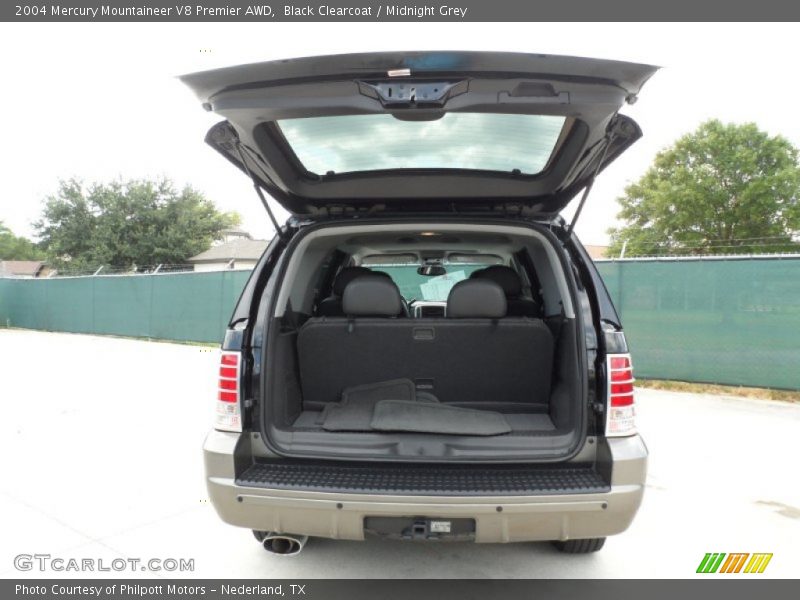 Black Clearcoat / Midnight Grey 2004 Mercury Mountaineer V8 Premier AWD