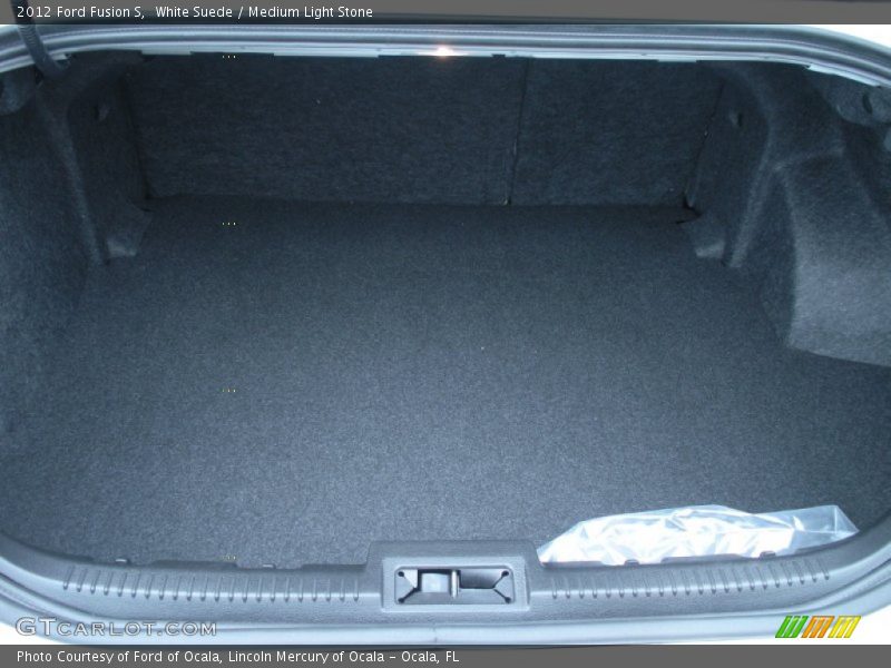  2012 Fusion S Trunk