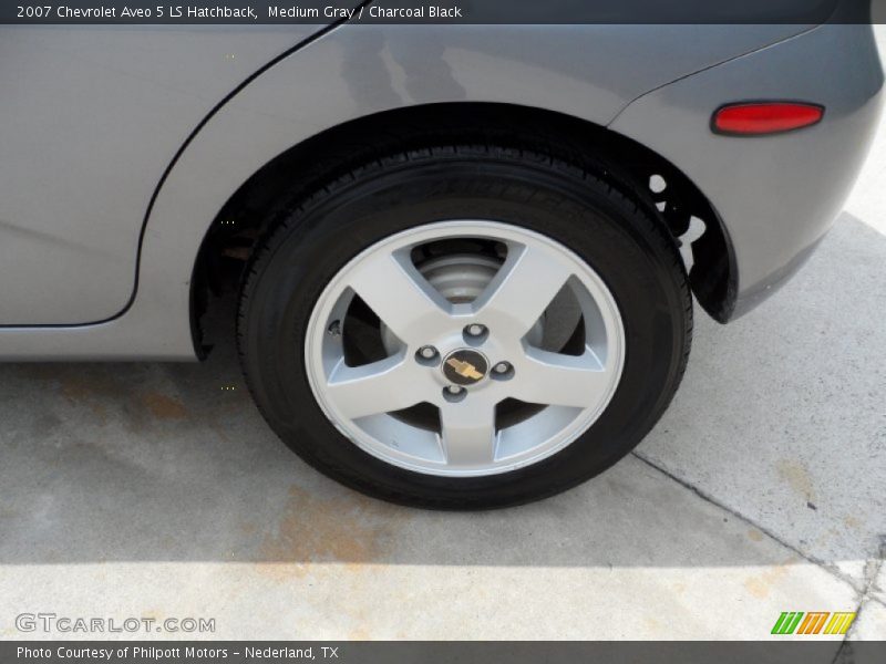 Medium Gray / Charcoal Black 2007 Chevrolet Aveo 5 LS Hatchback