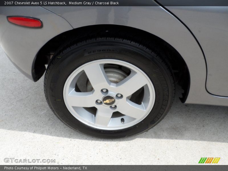 Medium Gray / Charcoal Black 2007 Chevrolet Aveo 5 LS Hatchback