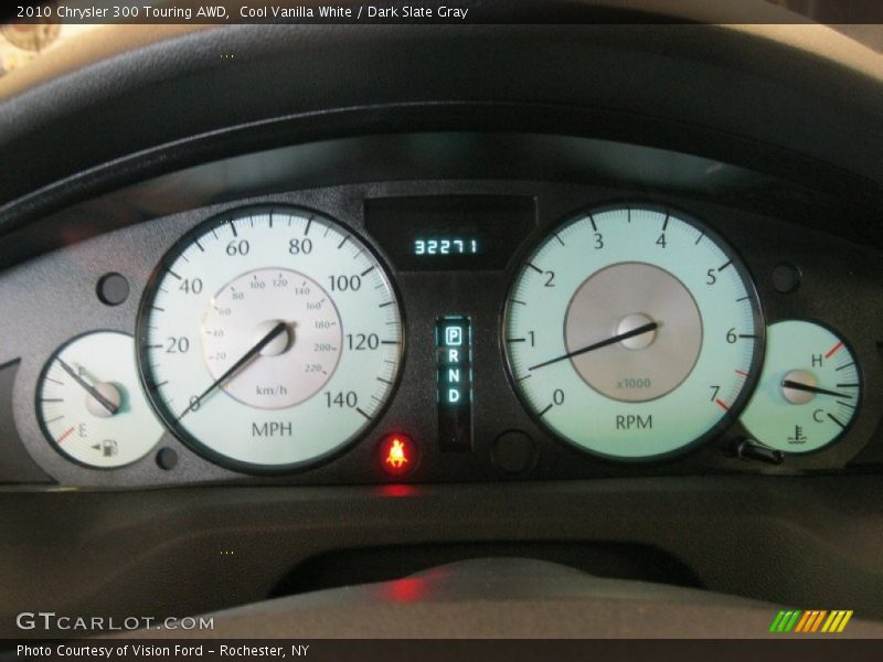 Cool Vanilla White / Dark Slate Gray 2010 Chrysler 300 Touring AWD