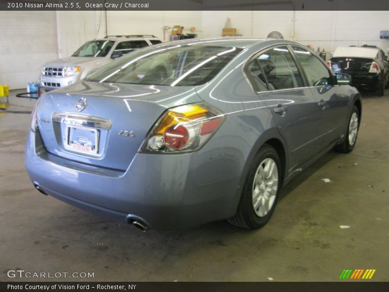 Ocean Gray / Charcoal 2010 Nissan Altima 2.5 S