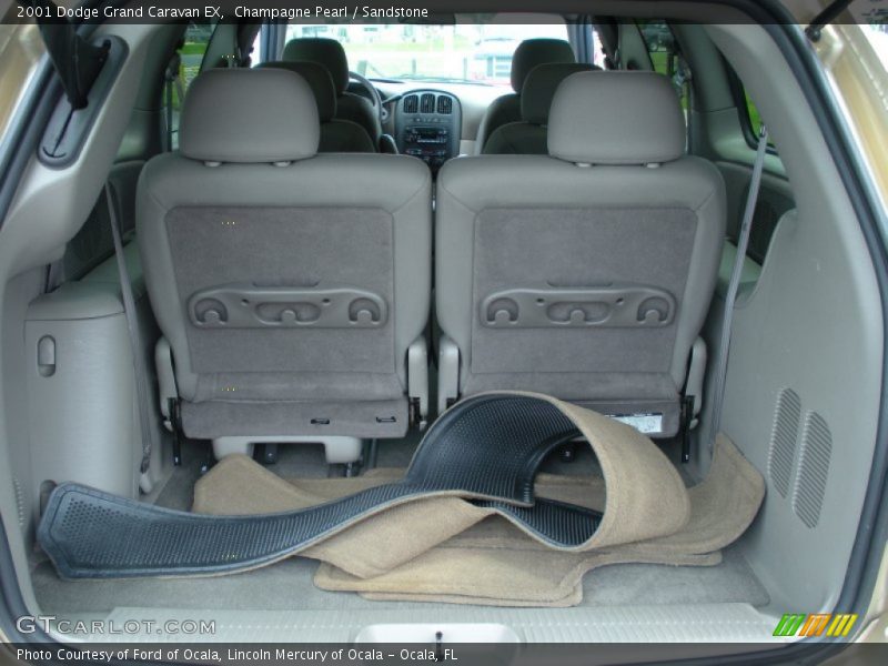Champagne Pearl / Sandstone 2001 Dodge Grand Caravan EX