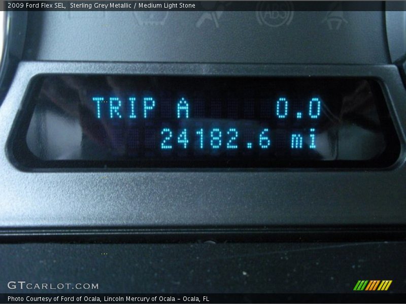 Sterling Grey Metallic / Medium Light Stone 2009 Ford Flex SEL