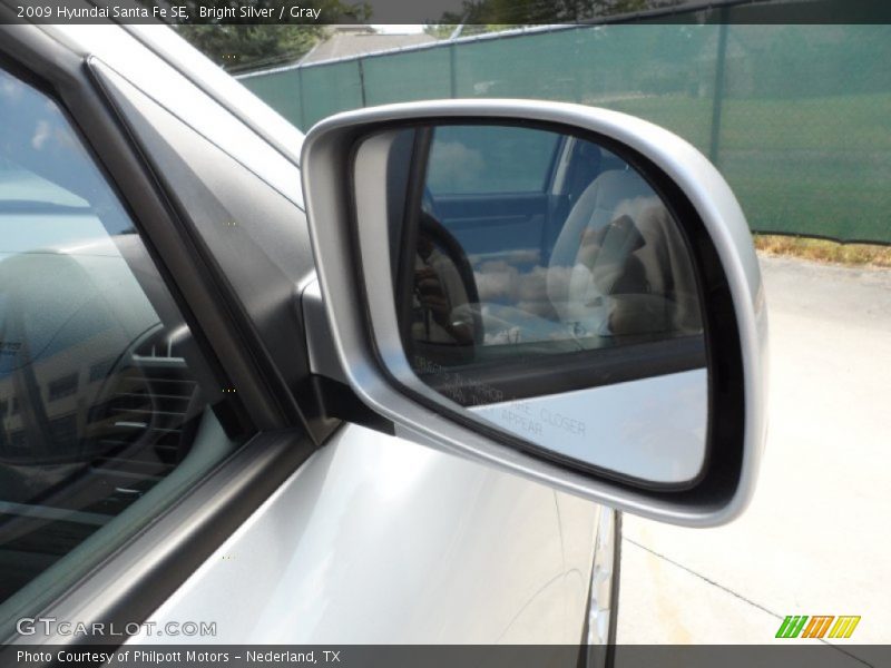 Bright Silver / Gray 2009 Hyundai Santa Fe SE