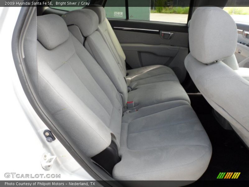 Bright Silver / Gray 2009 Hyundai Santa Fe SE