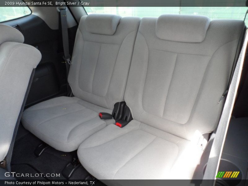 Bright Silver / Gray 2009 Hyundai Santa Fe SE