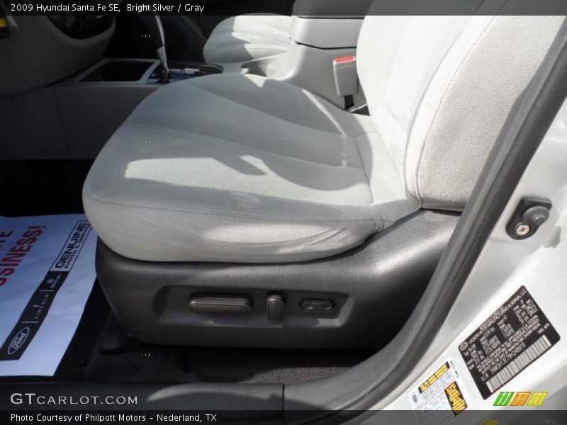 Bright Silver / Gray 2009 Hyundai Santa Fe SE