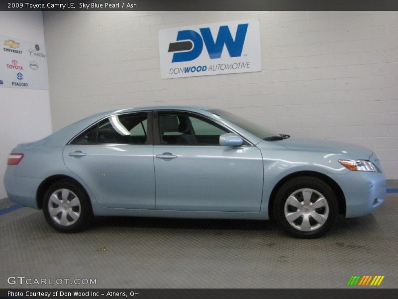 Sky Blue Pearl / Ash 2009 Toyota Camry LE