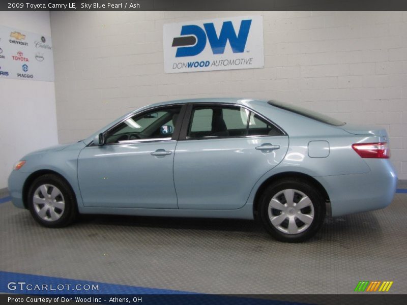 Sky Blue Pearl / Ash 2009 Toyota Camry LE