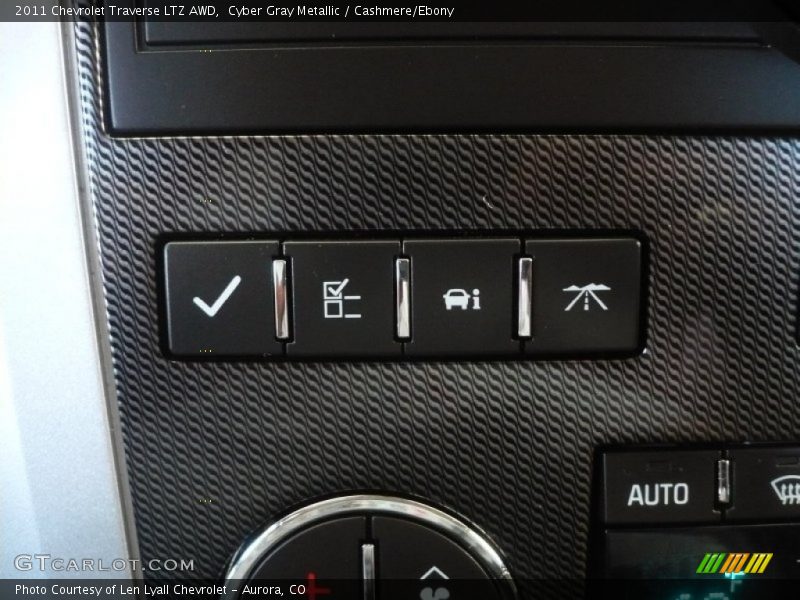 Cyber Gray Metallic / Cashmere/Ebony 2011 Chevrolet Traverse LTZ AWD