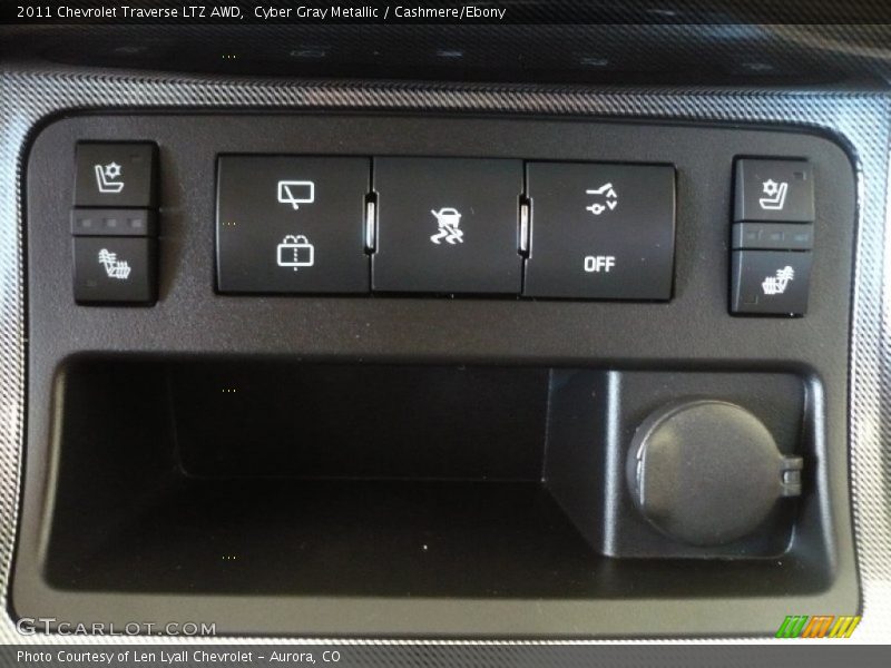 Cyber Gray Metallic / Cashmere/Ebony 2011 Chevrolet Traverse LTZ AWD