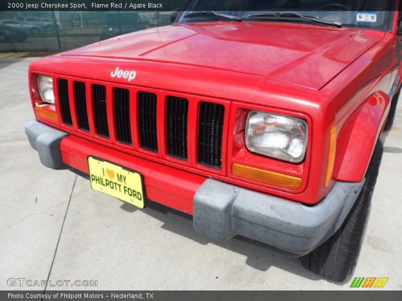 Flame Red / Agate Black 2000 Jeep Cherokee Sport