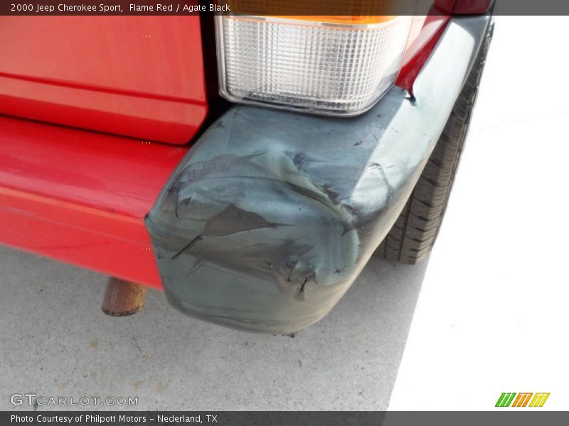 Flame Red / Agate Black 2000 Jeep Cherokee Sport