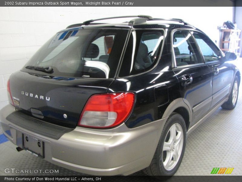Midnight Black Pearl / Gray 2002 Subaru Impreza Outback Sport Wagon