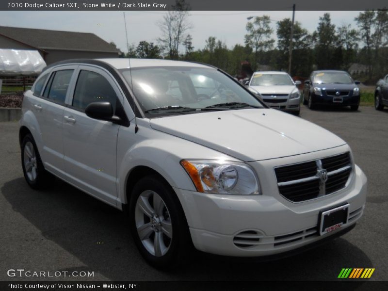 Stone White / Dark Slate Gray 2010 Dodge Caliber SXT