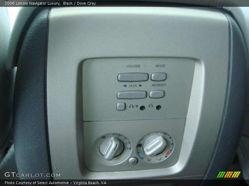 Black / Dove Grey 2006 Lincoln Navigator Luxury