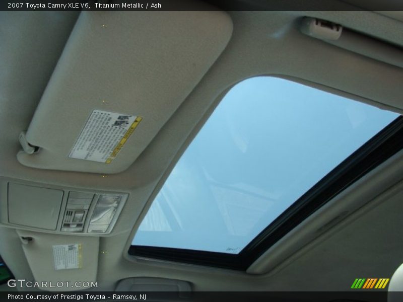 Titanium Metallic / Ash 2007 Toyota Camry XLE V6