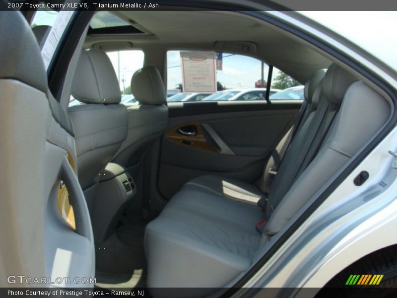 Titanium Metallic / Ash 2007 Toyota Camry XLE V6