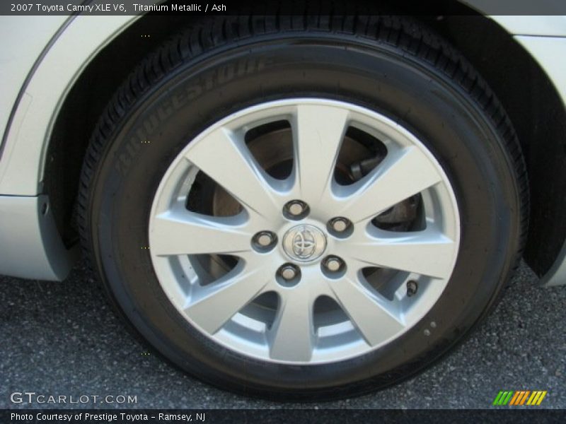 Titanium Metallic / Ash 2007 Toyota Camry XLE V6