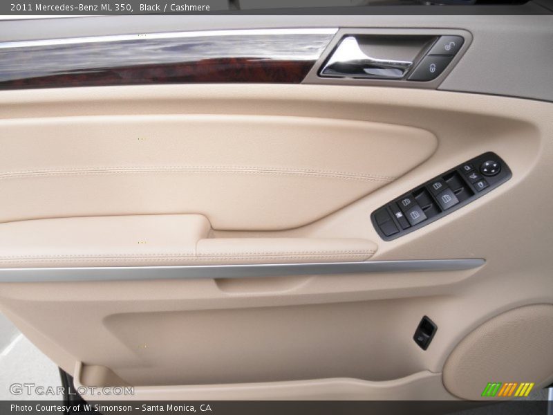 Black / Cashmere 2011 Mercedes-Benz ML 350