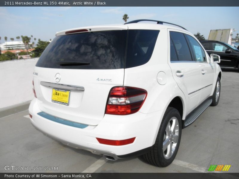 Arctic White / Black 2011 Mercedes-Benz ML 350 4Matic