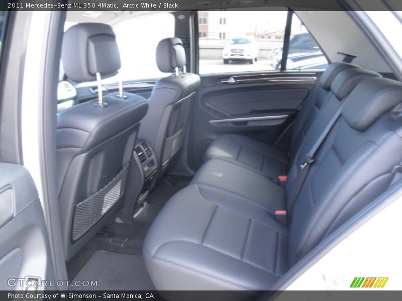 Arctic White / Black 2011 Mercedes-Benz ML 350 4Matic
