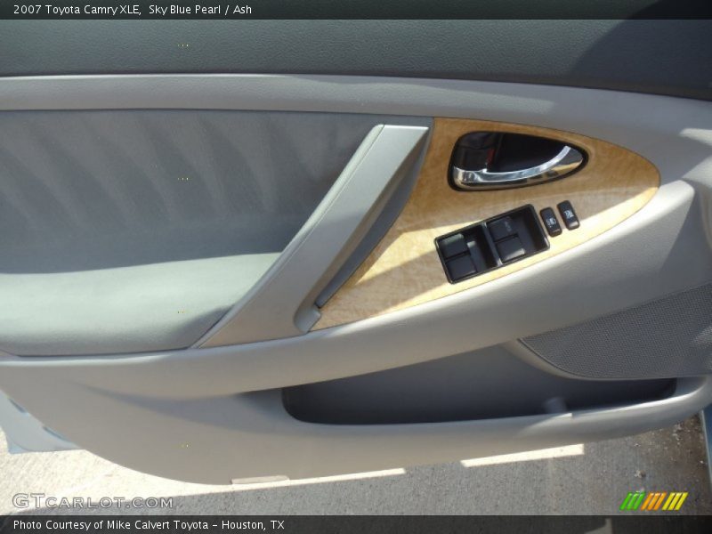 Sky Blue Pearl / Ash 2007 Toyota Camry XLE