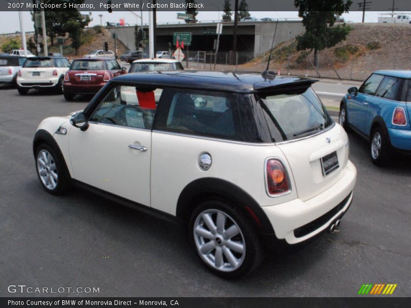 Pepper White / Carbon Black/Black 2007 Mini Cooper S Hardtop