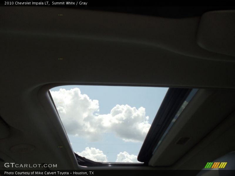 Summit White / Gray 2010 Chevrolet Impala LT
