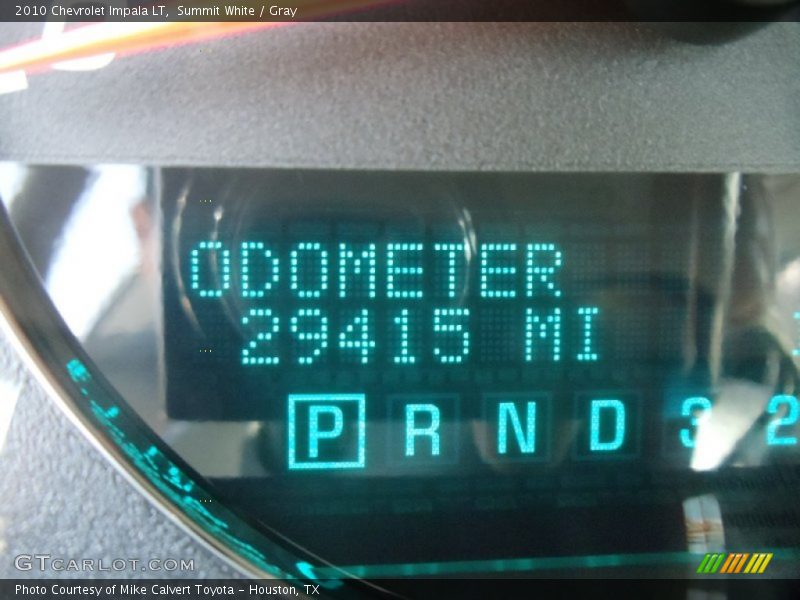 Summit White / Gray 2010 Chevrolet Impala LT