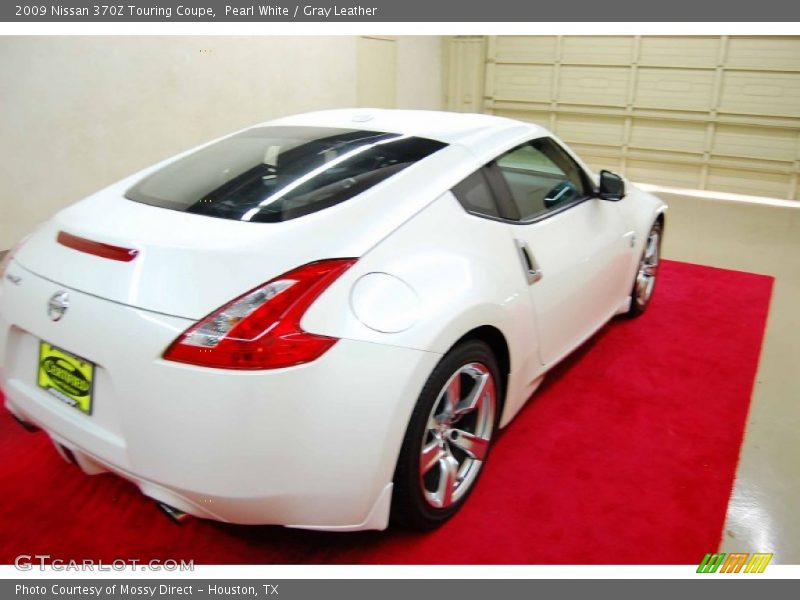 Pearl White / Gray Leather 2009 Nissan 370Z Touring Coupe