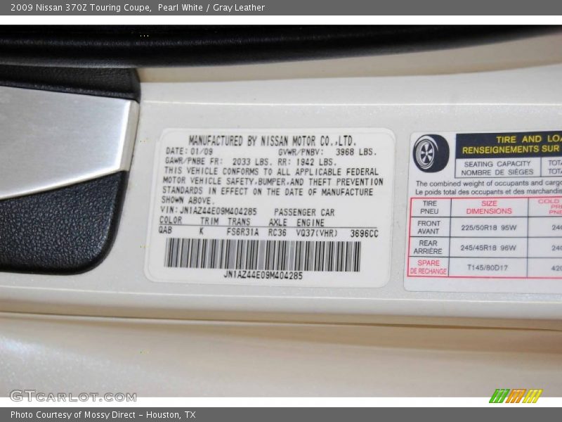 Pearl White / Gray Leather 2009 Nissan 370Z Touring Coupe