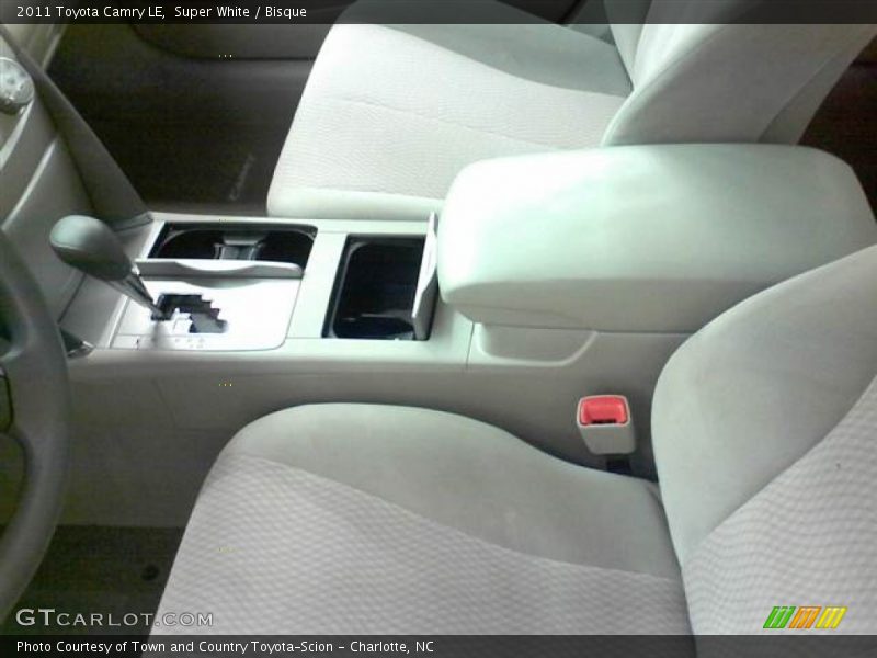 Super White / Bisque 2011 Toyota Camry LE