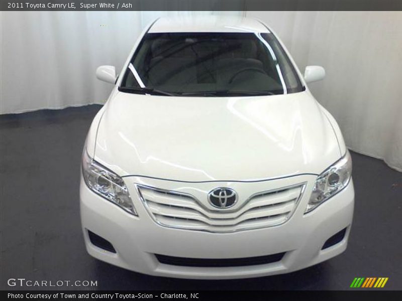 Super White / Ash 2011 Toyota Camry LE