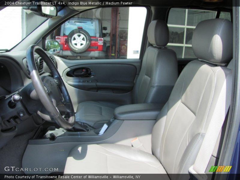 Indigo Blue Metallic / Medium Pewter 2004 Chevrolet TrailBlazer LT 4x4