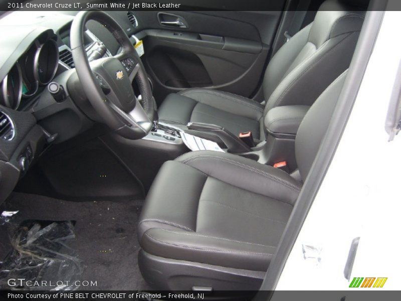 Summit White / Jet Black Leather 2011 Chevrolet Cruze LT