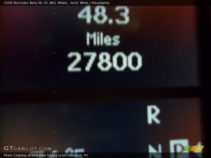 Arctic White / Macadamia 2008 Mercedes-Benz ML 63 AMG 4Matic