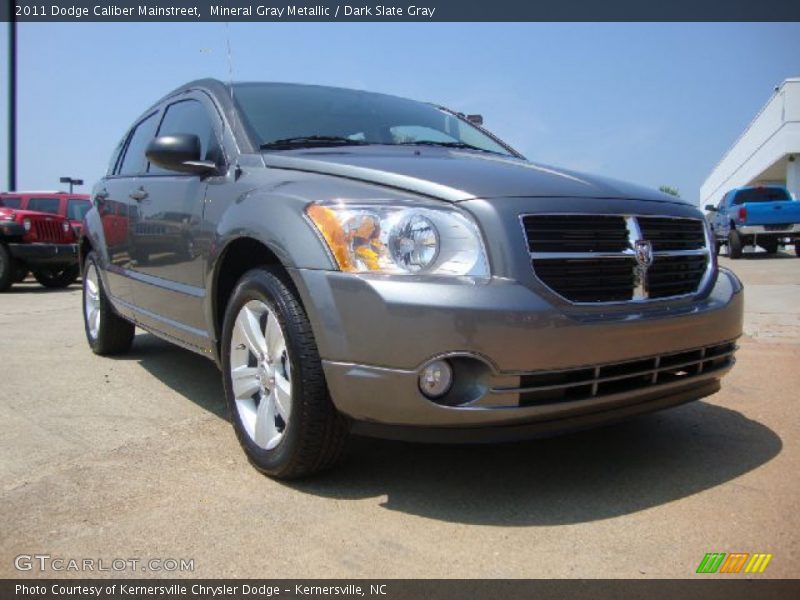 Mineral Gray Metallic / Dark Slate Gray 2011 Dodge Caliber Mainstreet