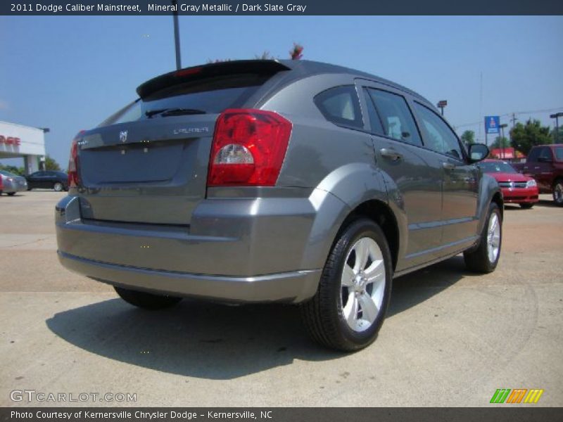 Mineral Gray Metallic / Dark Slate Gray 2011 Dodge Caliber Mainstreet