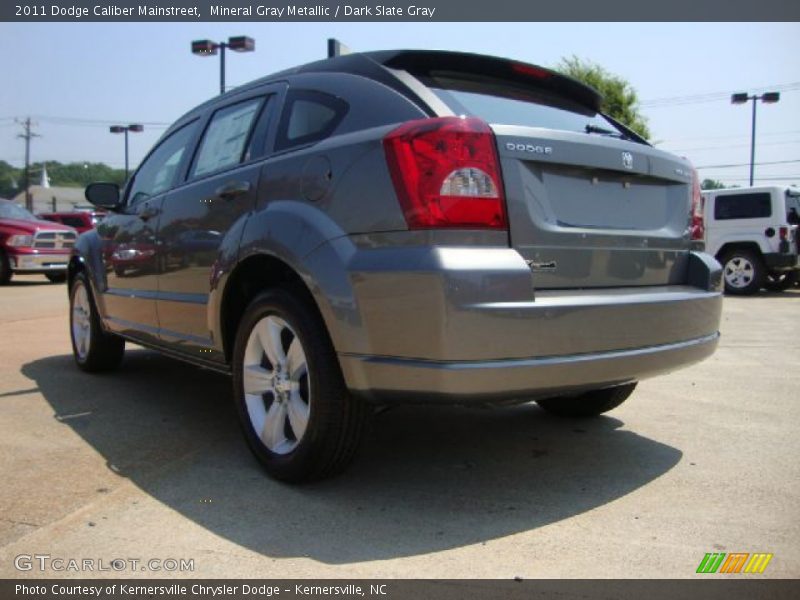Mineral Gray Metallic / Dark Slate Gray 2011 Dodge Caliber Mainstreet