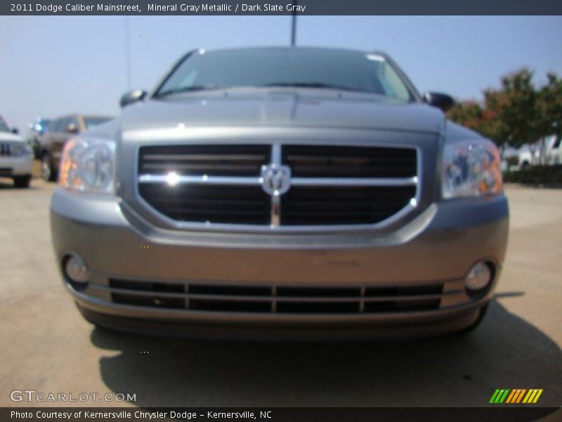 Mineral Gray Metallic / Dark Slate Gray 2011 Dodge Caliber Mainstreet