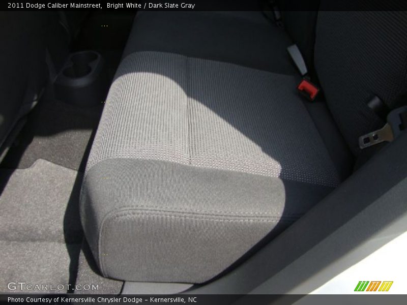 Bright White / Dark Slate Gray 2011 Dodge Caliber Mainstreet