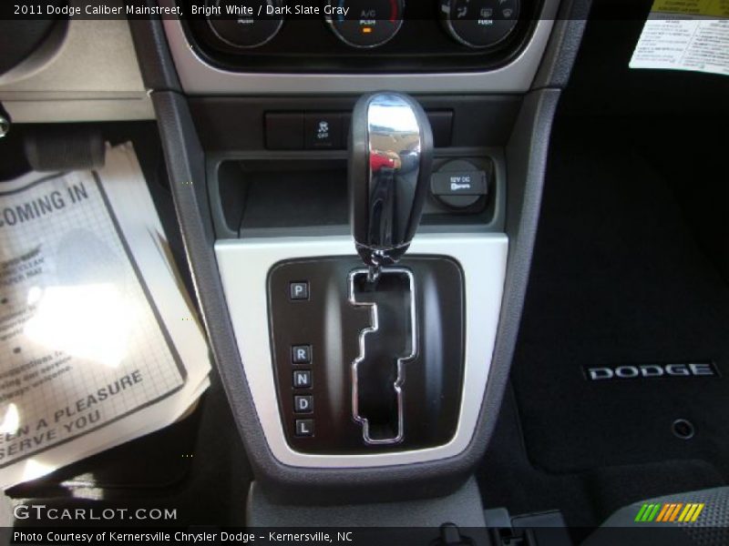 Bright White / Dark Slate Gray 2011 Dodge Caliber Mainstreet